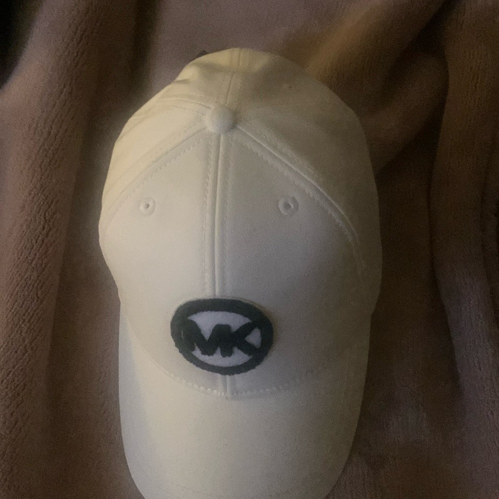 Michael Kors white hat